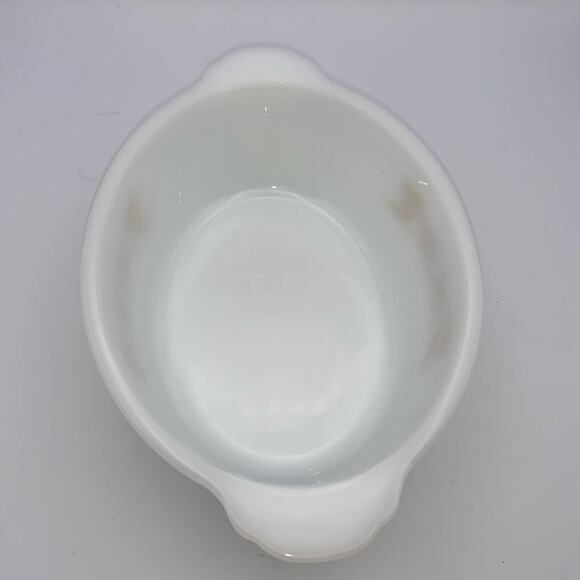 Anchor Hocking Fire-King Golden Wheat 1-1/2 Quart 467 Milk Glass Baking Dish - Picture 6 of 8